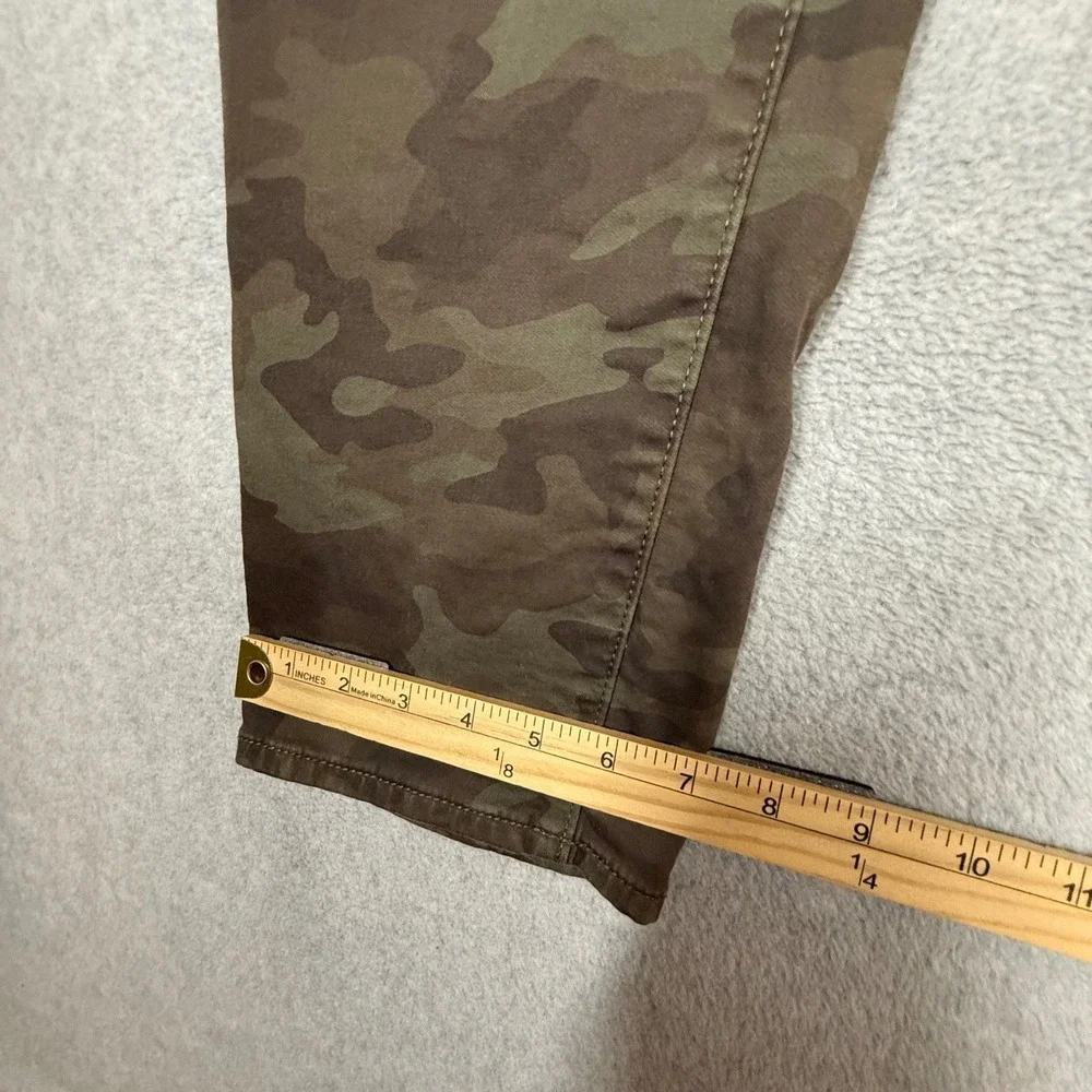 Banana Republic Travel Jean Mens 35x28 Slim Fit Camo Green Brown Pants Hemmed